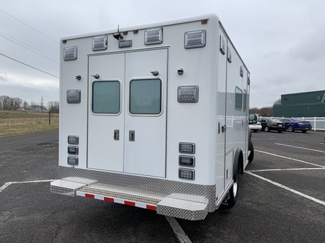 REMOUNTED 2023 FORD F350 TYPE I AMBULANCE TRUCK #$vid