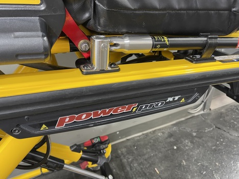 USED STRYKER 6506 STRETCHER TRUCK #$vid
