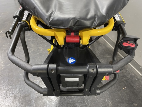 USED STRYKER 6506 STRETCHER TRUCK #$vid