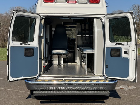 USED 2012 FORD E350 TYPE II AMBULANCE TRUCK #$vid