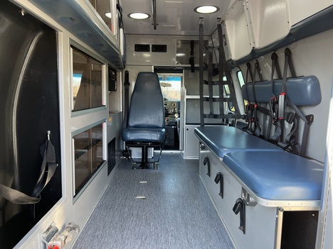 USED 2012 FORD E350 TYPE II AMBULANCE TRUCK #$vid