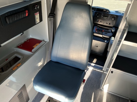 USED 2012 FORD E350 TYPE II AMBULANCE TRUCK #$vid