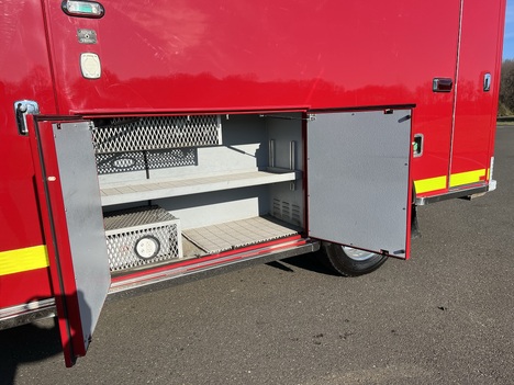 USED 2015 FORD F450 4X4 TYPE I AMBULANCE TRUCK #$vid