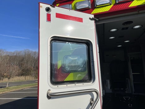 USED 2015 FORD F450 4X4 TYPE I AMBULANCE TRUCK #$vid
