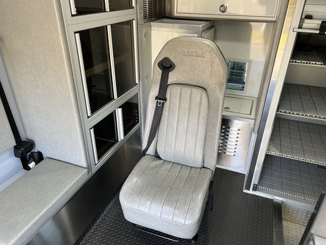 USED 2015 FORD F450 4X4 TYPE I AMBULANCE TRUCK #$vid