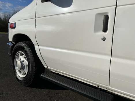 USED 2009 FORD E350 TYPE II AMBULANCE TRUCK #$vid