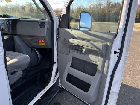 USED 2009 FORD E350 TYPE II AMBULANCE TRUCK #$vid