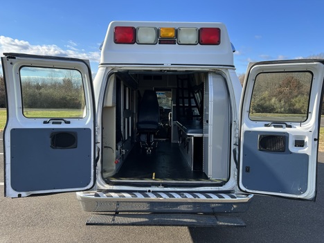 USED 2009 FORD E350 TYPE II AMBULANCE TRUCK #$vid