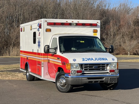 USED 2006 FORD E450 TYPE III AMBULANCE TRUCK #$vid