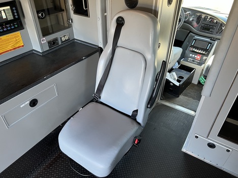 USED 2006 FORD E450 TYPE III AMBULANCE TRUCK #$vid