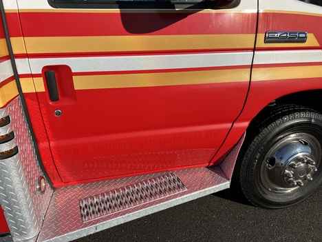USED 2006 FORD E450 TYPE III AMBULANCE TRUCK #$vid