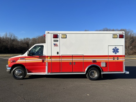 USED 2006 FORD E450 TYPE III AMBULANCE TRUCK #$vid