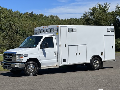 USED 2012 FORD E450 TYPE III AMBULANCE TRUCK #$vid