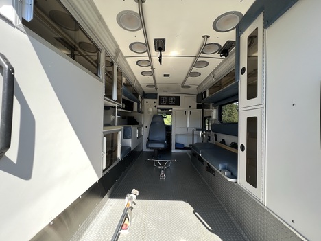 USED 2012 FORD E450 TYPE III AMBULANCE TRUCK #$vid