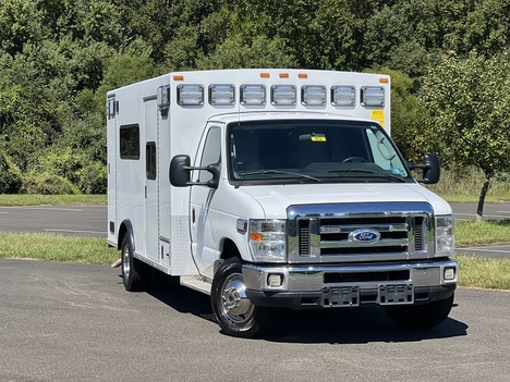 USED 2012 FORD E450 TYPE III AMBULANCE TRUCK #$vid
