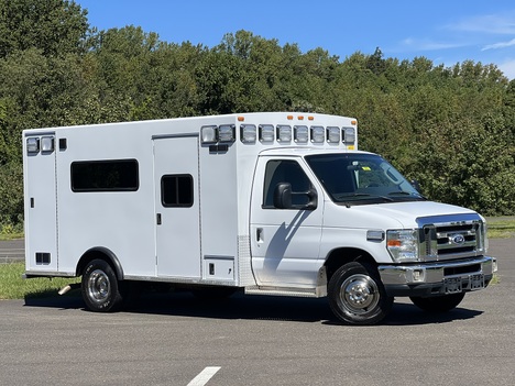 USED 2012 FORD E450 TYPE III AMBULANCE TRUCK #$vid