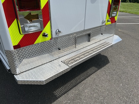 USED 2019 FORD F550 TYPE I AMBULANCE TRUCK #$vid