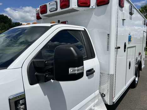 USED 2019 FORD F550 TYPE I AMBULANCE TRUCK #$vid