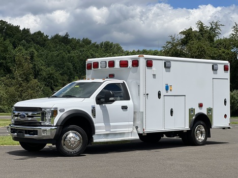USED 2019 FORD F550 TYPE I AMBULANCE TRUCK #$vid