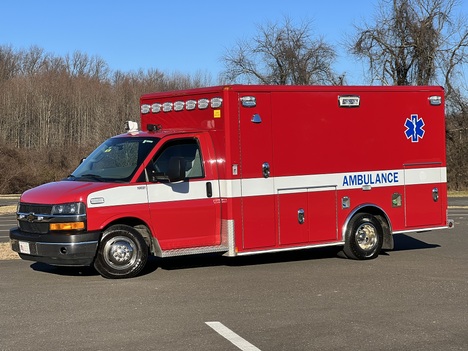 USED 2016 CHEVROLET G4500 TYPE III AMBULANCE TRUCK #$vid