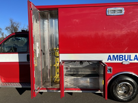 USED 2016 CHEVROLET G4500 TYPE III AMBULANCE TRUCK #$vid
