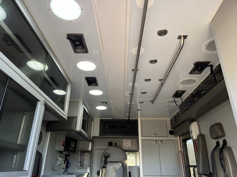 USED 2016 CHEVROLET G4500 TYPE III AMBULANCE TRUCK #$vid