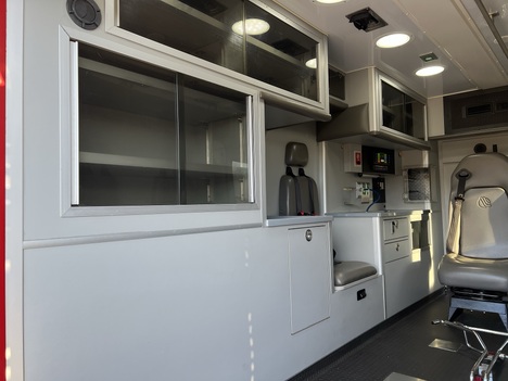 USED 2016 CHEVROLET G4500 TYPE III AMBULANCE TRUCK #$vid