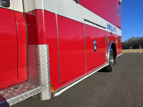 USED 2016 CHEVROLET G4500 TYPE III AMBULANCE TRUCK #$vid