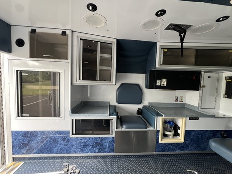 USED 2016 CHEVROLET G4500 TYPE III AMBULANCE TRUCK #$vid