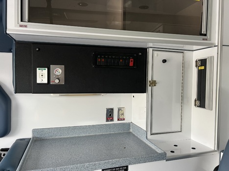 USED 2016 CHEVROLET G4500 TYPE III AMBULANCE TRUCK #$vid
