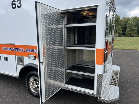 USED 2016 CHEVROLET G4500 TYPE III AMBULANCE TRUCK #$vid