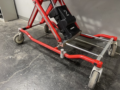 USED FERNO POWERFLEXX + STRETCHER TRUCK #$vid