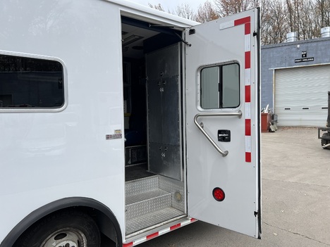 REMOUNTED 2015 FORD E450 TYPE III AMBULANCE TRUCK #$vid