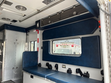 REMOUNTED 2015 FORD E450 TYPE III AMBULANCE TRUCK #$vid