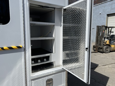 REMOUNTED 2018 FORD E450 TYPE III AMBULANCE TRUCK #$vid