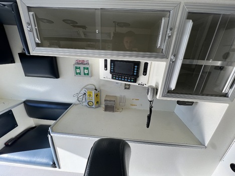 REMOUNTED FORD E450 TYPE III AMBULANCE TRUCK #$vid