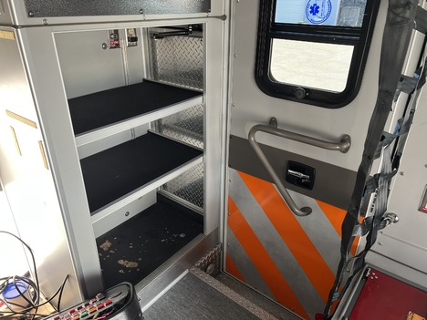REMOUNTED 2016 FORD E350 TYPE III AMBULANCE TRUCK #$vid
