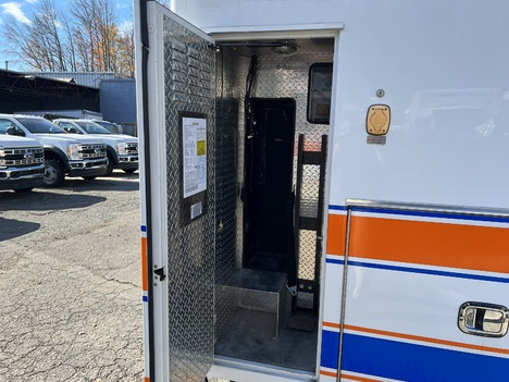 REMOUNTED 2016 FORD E350 TYPE III AMBULANCE TRUCK #$vid