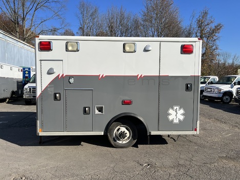 REMOUNTED FORD E350 TYPE III AMBULANCE TRUCK #$vid
