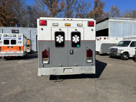 REMOUNTED FORD E350 TYPE III AMBULANCE TRUCK #$vid