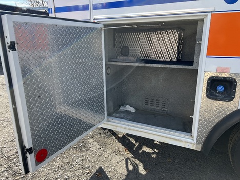 REMOUNTED 2014 FORD F350 TYPE I AMBULANCE TRUCK #$vid