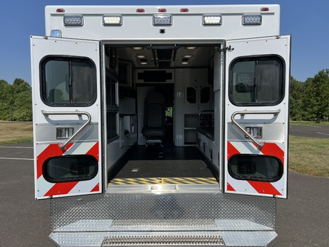 REMOUNTED 2023 FORD F450 TYPE I AMBULANCE TRUCK #$vid