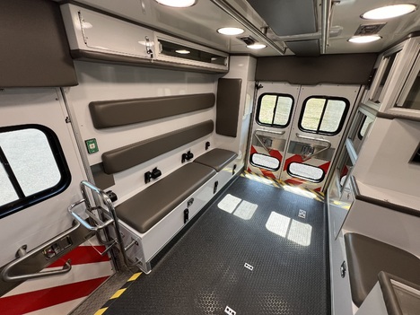 REMOUNTED 2023 FORD F450 TYPE I AMBULANCE TRUCK #$vid