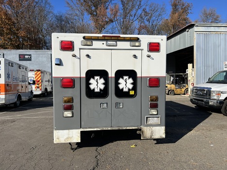 REMOUNTED FORD E450 TYPE III AMBULANCE TRUCK #$vid
