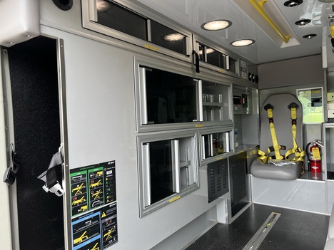 USED 2018 FORD TRANSIT TYPE II AMBULANCE TRUCK #$vid