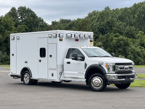 USED 2017 FORD F550 TYPE I AMBULANCE TRUCK #$vid