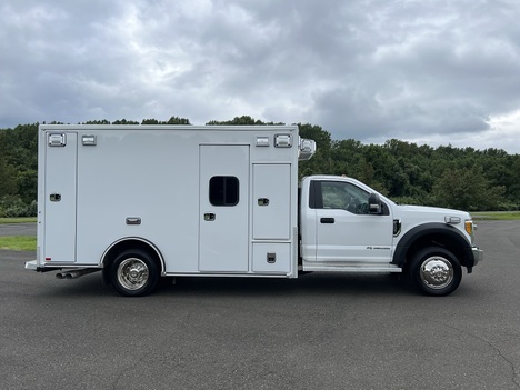 USED 2017 FORD F550 TYPE I AMBULANCE TRUCK #$vid