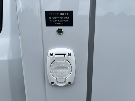 USED 2017 FORD F550 TYPE I AMBULANCE TRUCK #$vid
