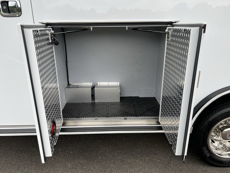 USED 2017 FORD F550 TYPE I AMBULANCE TRUCK #$vid
