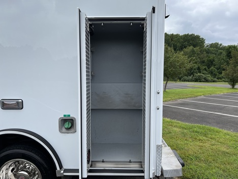 USED 2017 FORD F550 TYPE I AMBULANCE TRUCK #$vid
